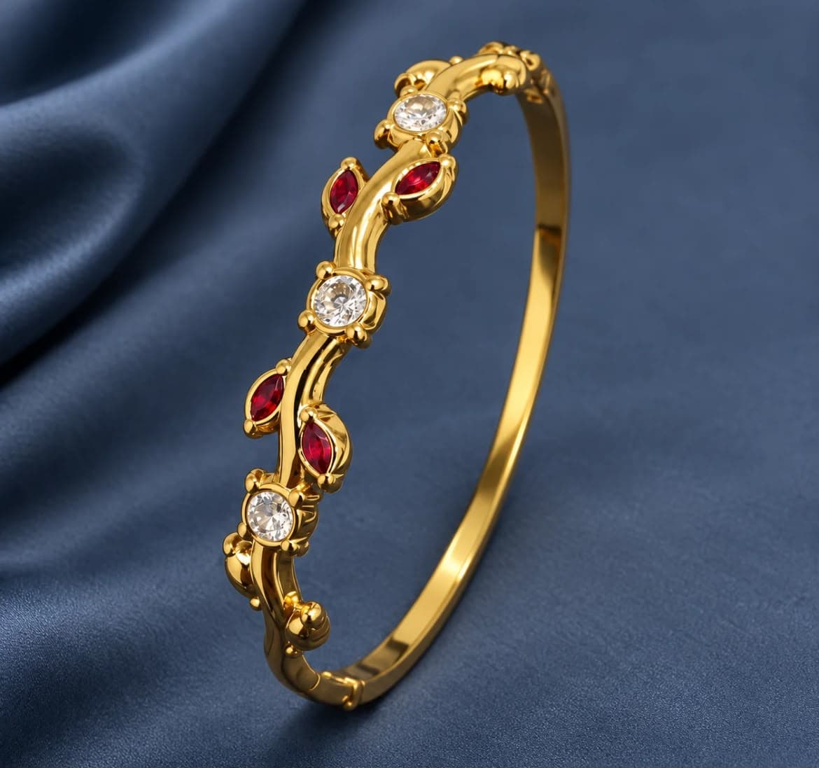 Tulip bangle