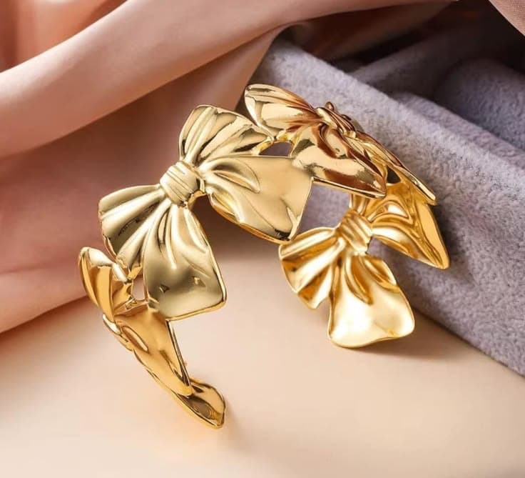 Bow cuff bangle
