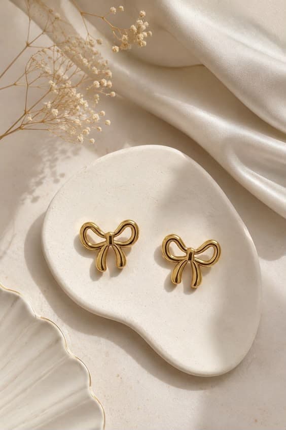 Bow earings